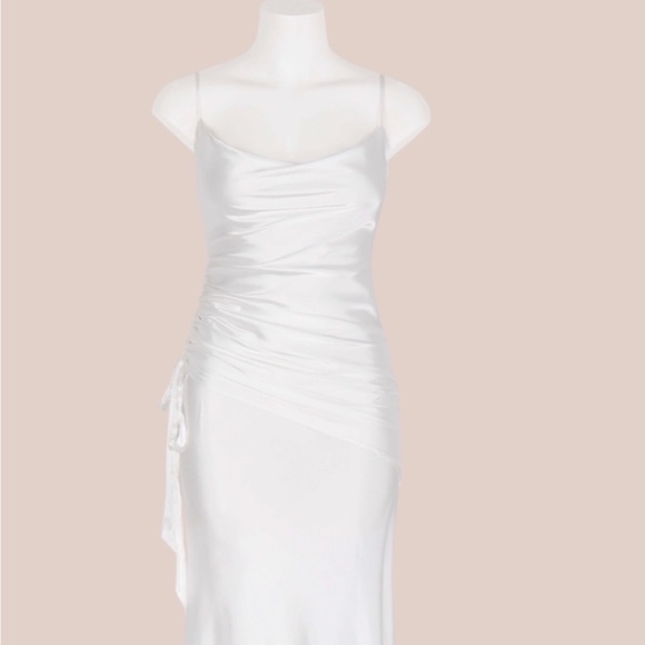 White maxi dress - Picture 3 of 13